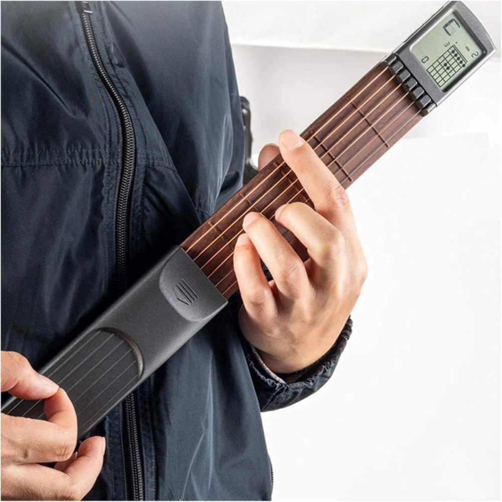 Alat Pembelajaran Gitar untuk Perkembangan Kemahiran yang Lebih Pantas
