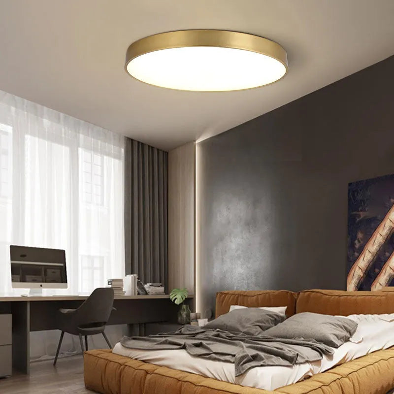 Arisha nordisk rund LED-taklampe i gull - 0.94-Inch slankt metalldesign