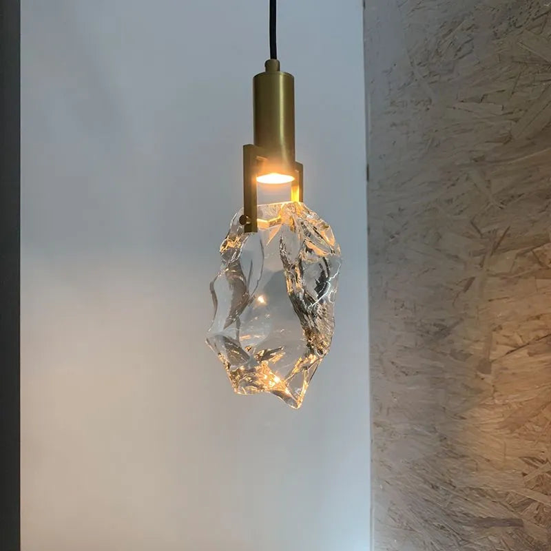 Lampada a sospensione da soffitto con goccia in cristallo sfaccettato