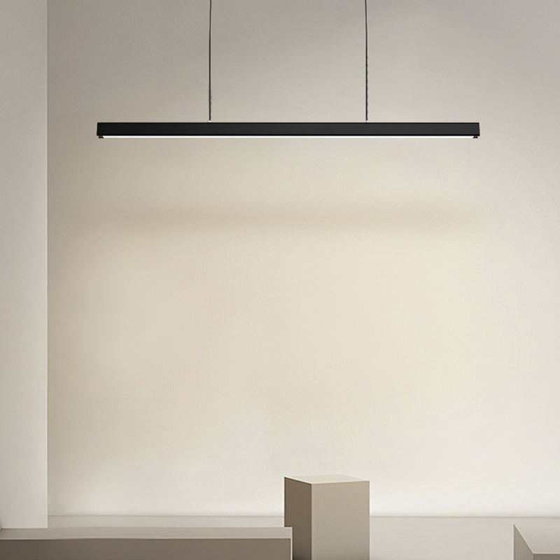 Liniowa lampa wisząca Orva — klasyczny czarno-biały design, minimalistyczne ściemnialne oświetlenie LED