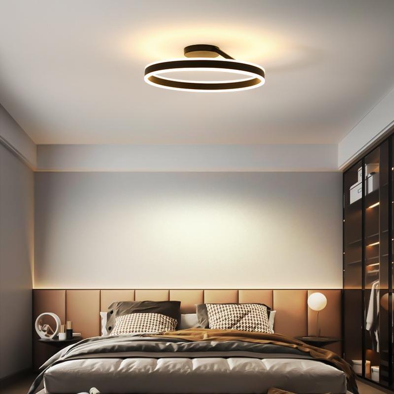 Solen Modern Circle Flush Mount Ceiling Light, Black & White - Neutralighting