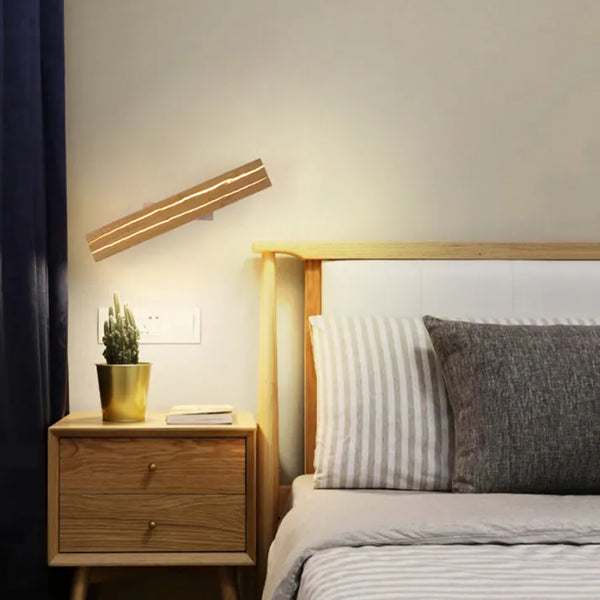 Liora Sprickträ Vägglampa | Modern Skulptural Armatur Av Orntli