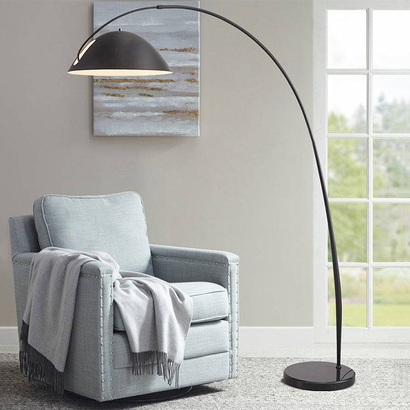 Lampadaire métallique noir Avi Modrn en forme de canne à pêche — résistant à la rouille