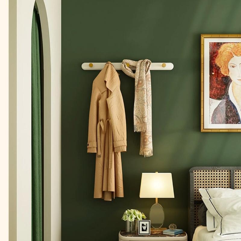 Porte-manteau mural taupe d'époque avec crochets