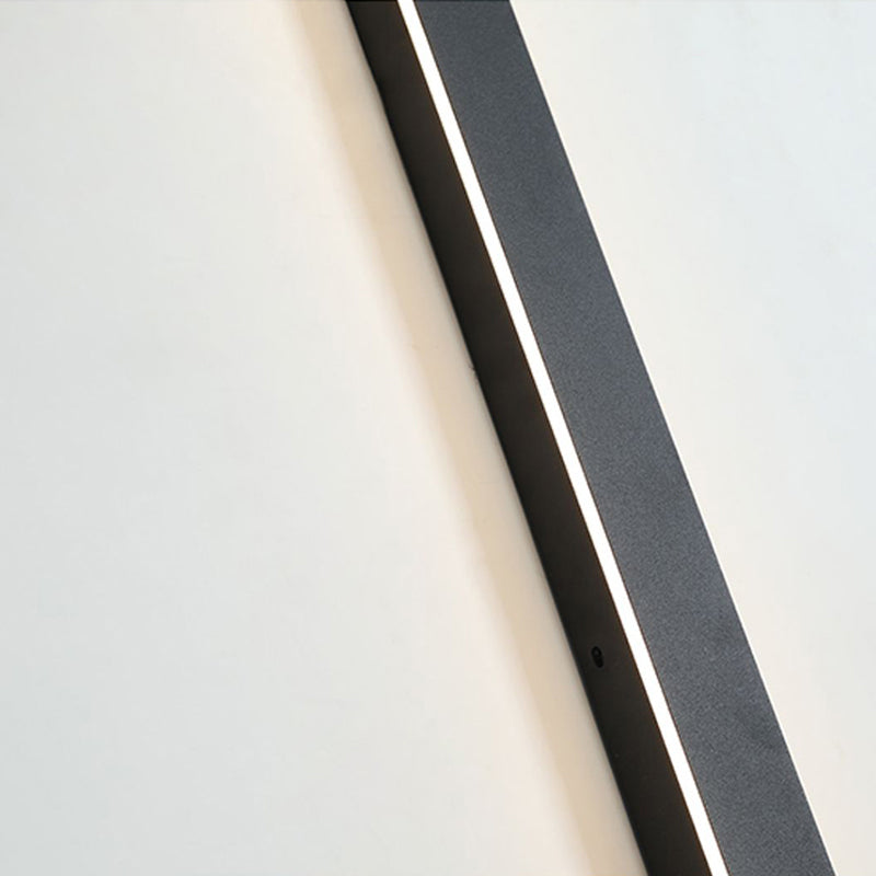 Elara | Lampu Dinding Luar Linear | Orntli