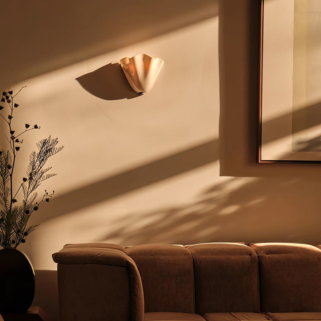 Petalia VKL-1012 Wall Light — 11×10×5.1 Inches