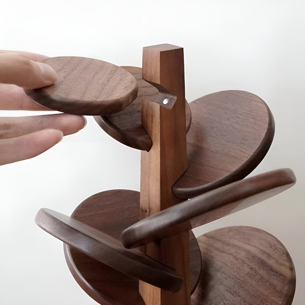 Drewniany podkładka pod kubek w kształcie drzewa