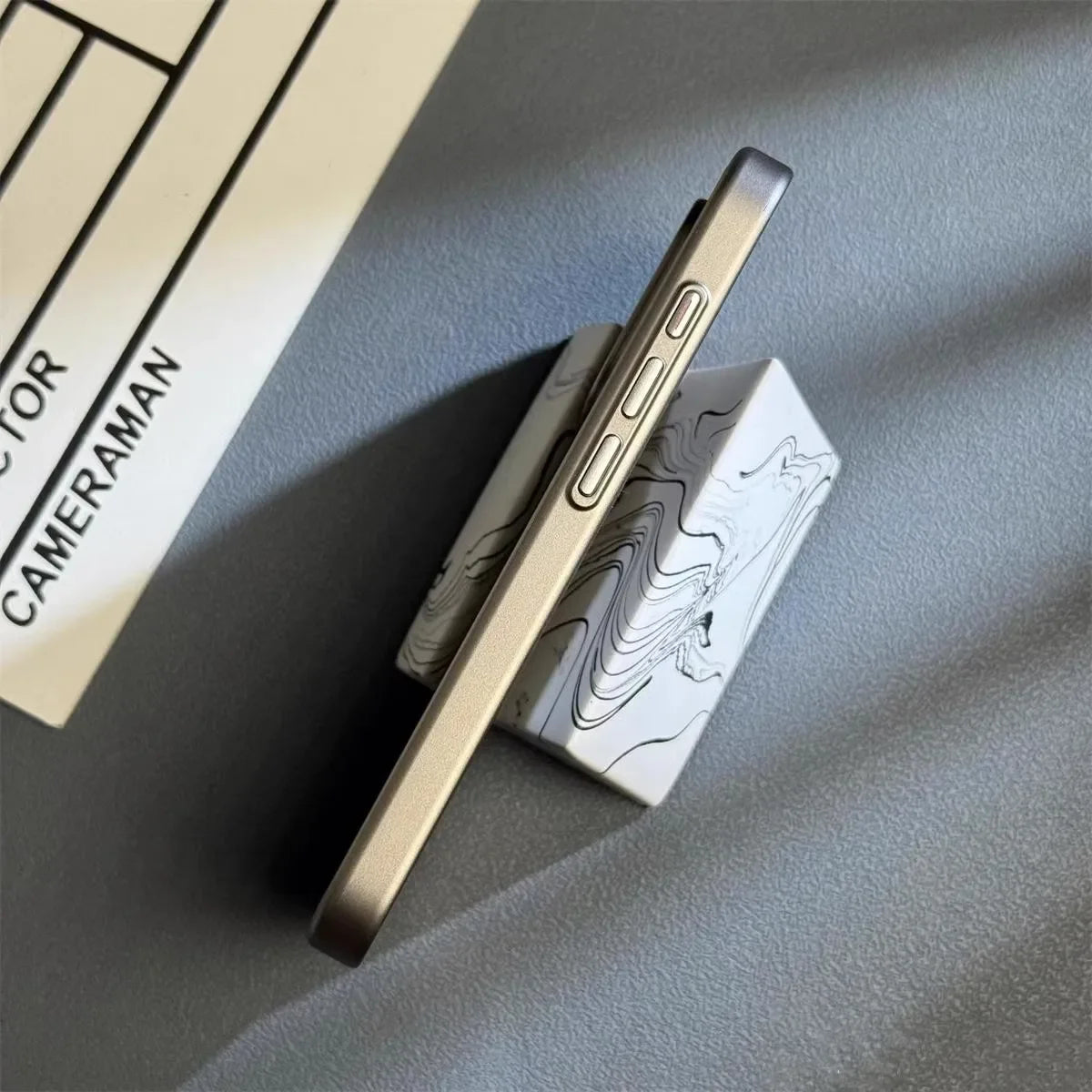 NovaGuard Titanium Shield Pro iPhone Hülle Edition Serie