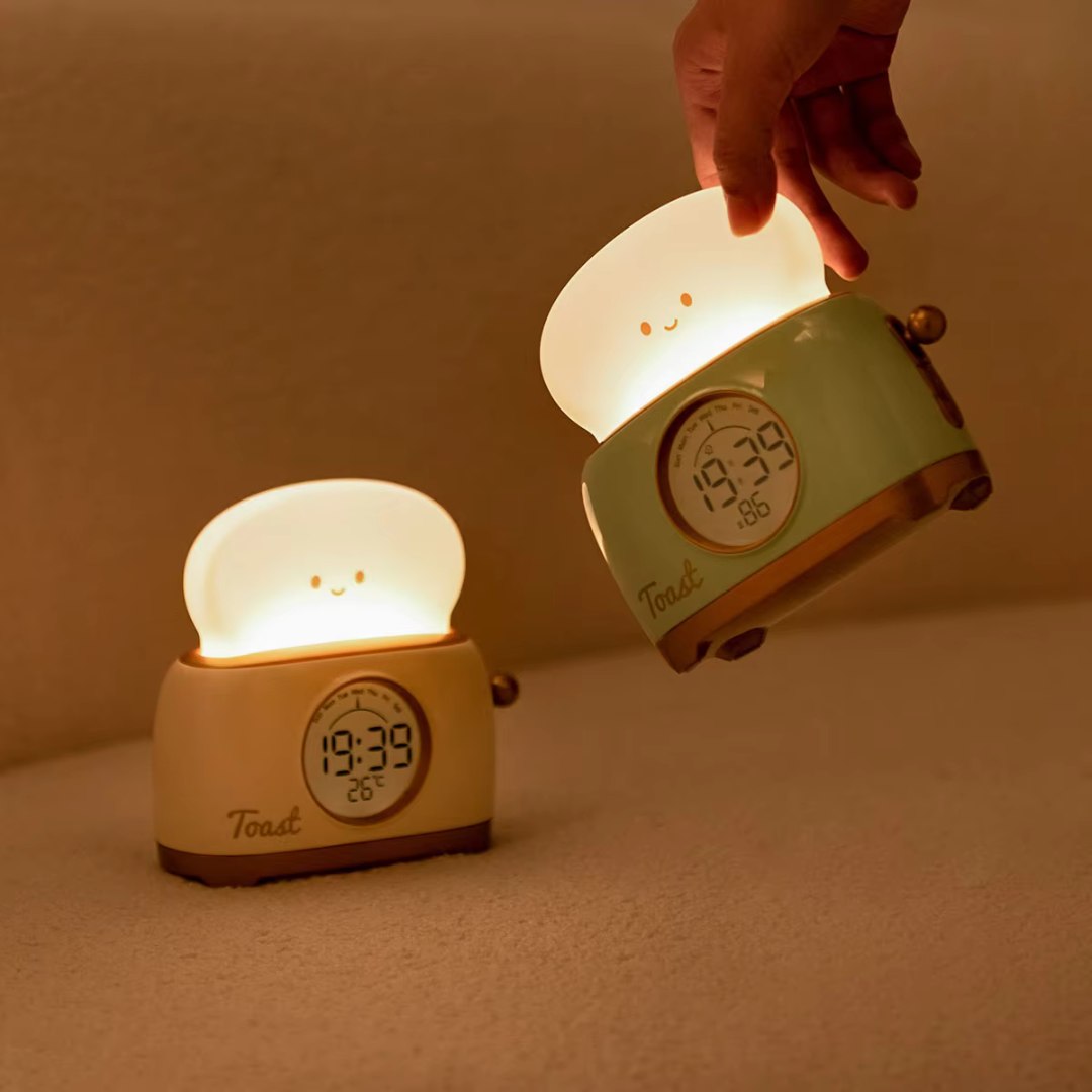 Toasty Alarm clock | Night light and alarm clock in one for the nursery