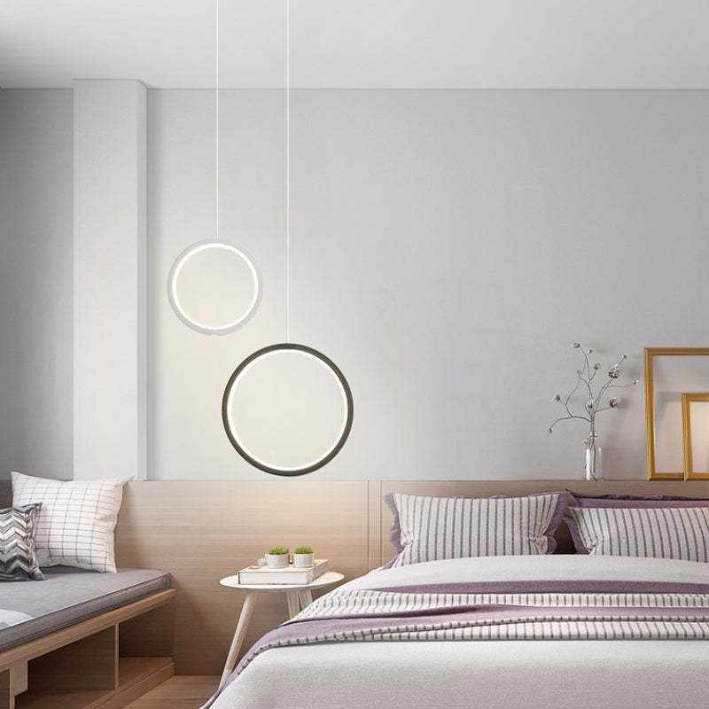 Nowoczesna lampa wisząca LED Doria — czarny/biały metal