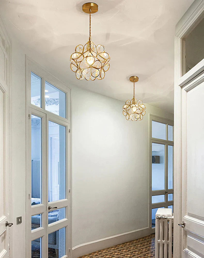 Privjesak od stakla u obliku cvijeta