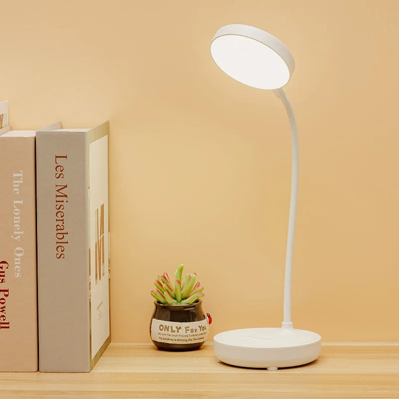 Lampka nocna do czytania z białym światłem do nocnej lektury