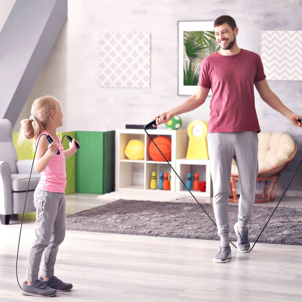 Nastavitelné švihadlo NovaStride s technologií odolnou proti zamotání pro všechny sportovce