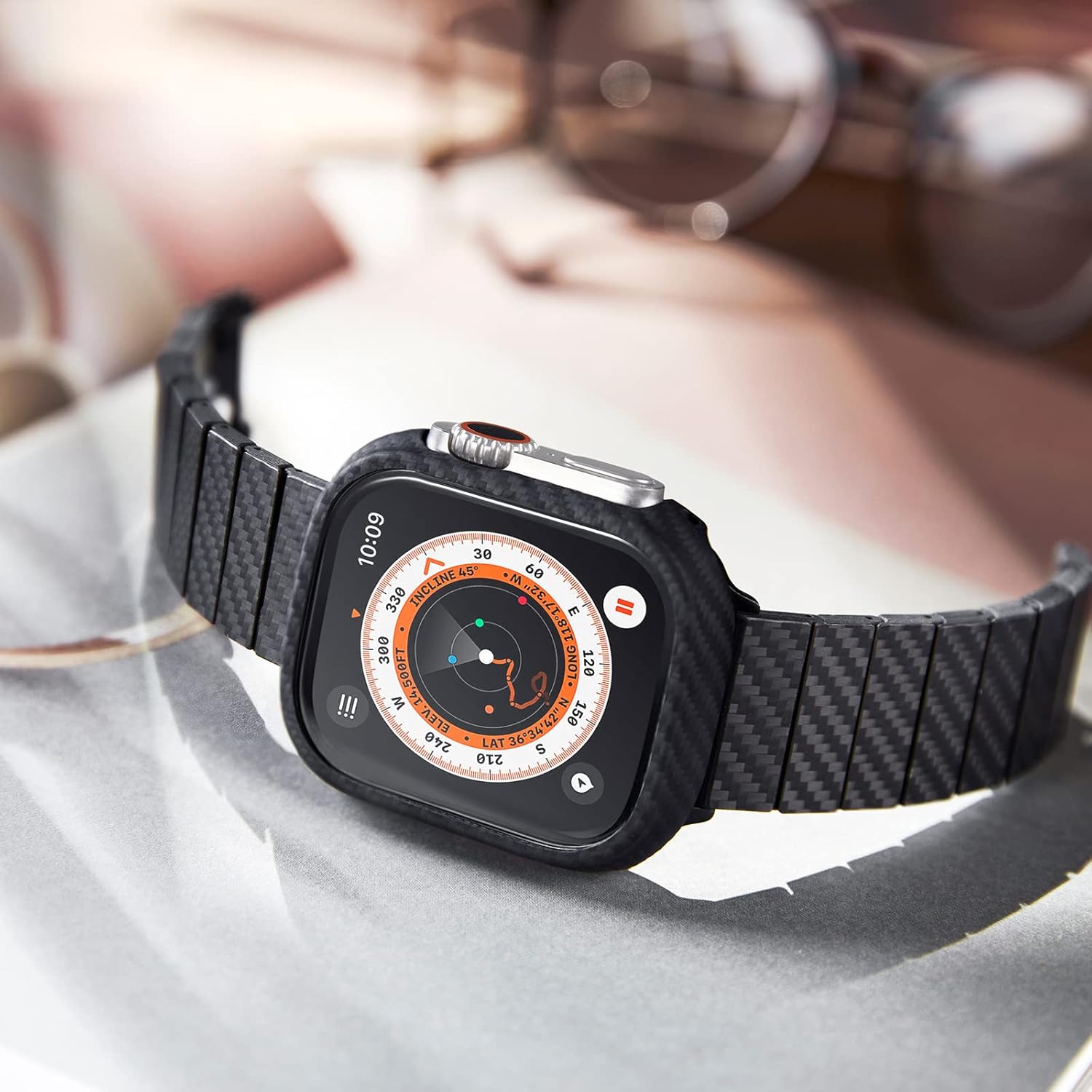 Hiilikuituinen Apple Watch -ranneke + ohut aramidikuituinen suojakuori