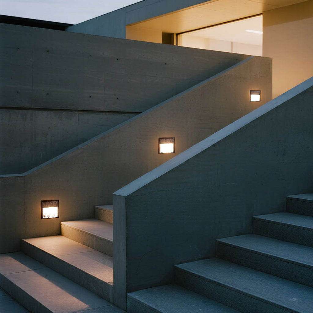 Minimalistická geometrická venkovní LED nášlapná svítidla Lester — zapuštěná montáž
