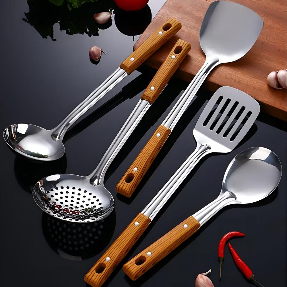 Set Peralatan Dapur Keluli dengan Pemegang Kayu (5 Set)