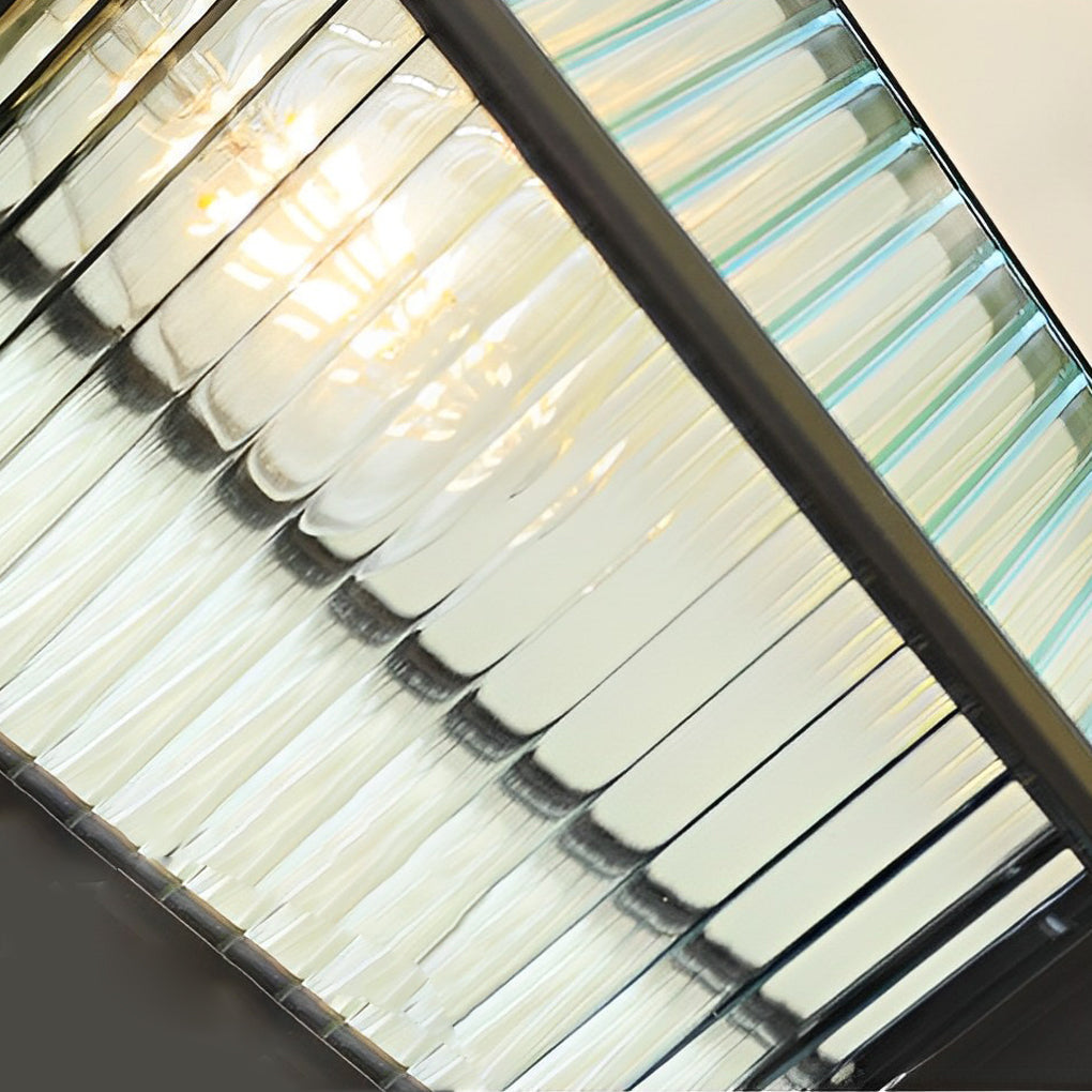 Vita Außenwandleuchte — Retro-modernes Glasdesign
