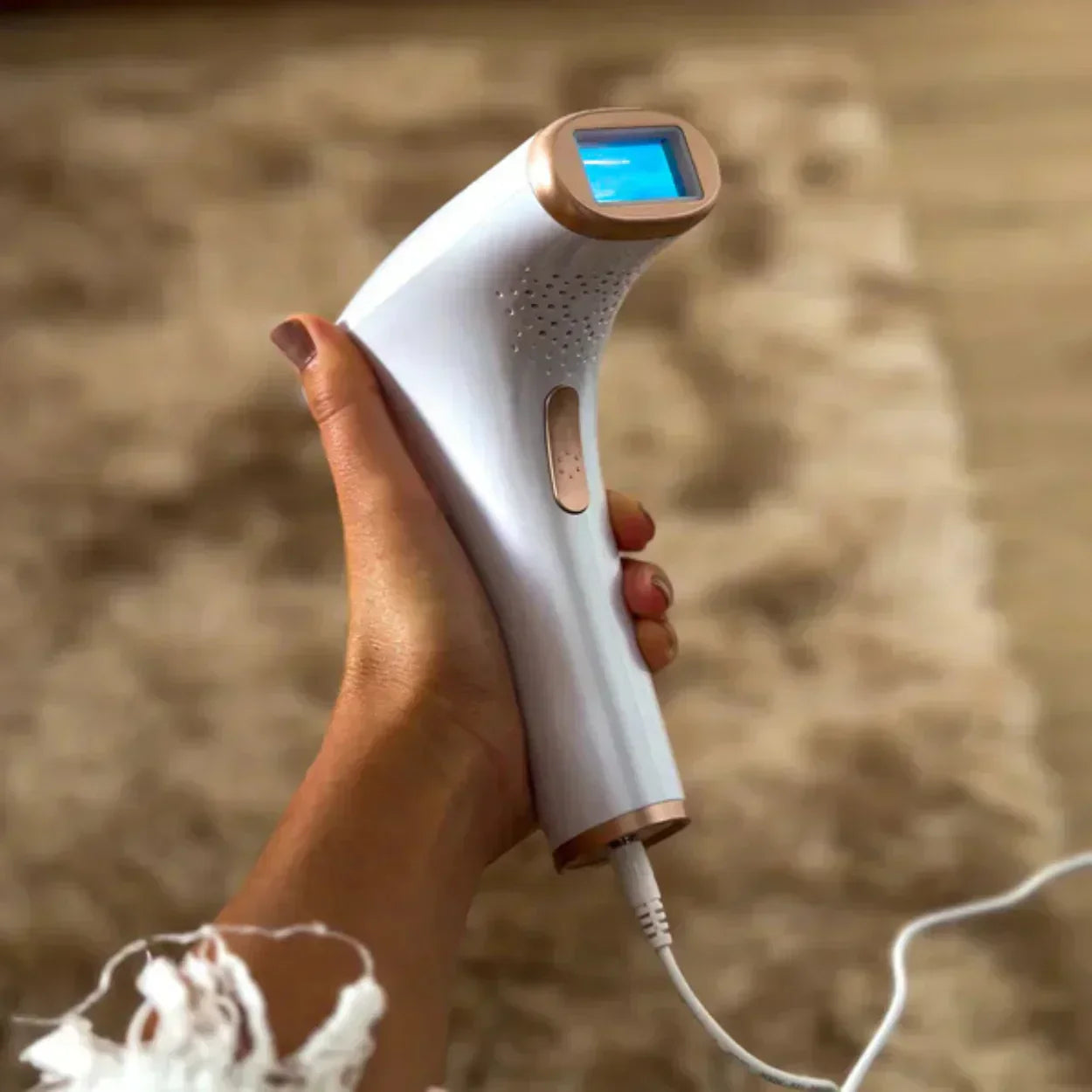 Glowfree | Karvattomampi iho helposti IPL-laserkarvanpoistajalla