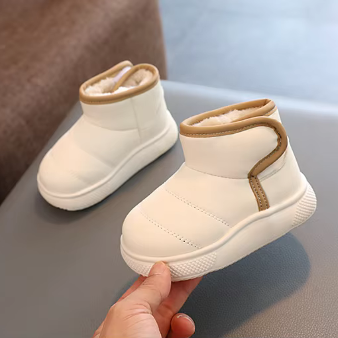 Μπότες Comfy | Τέλεια παιδικά παπούτσια με καλή εφαρμογή για τα πολυαναμενόμενα πρώτα βήματα