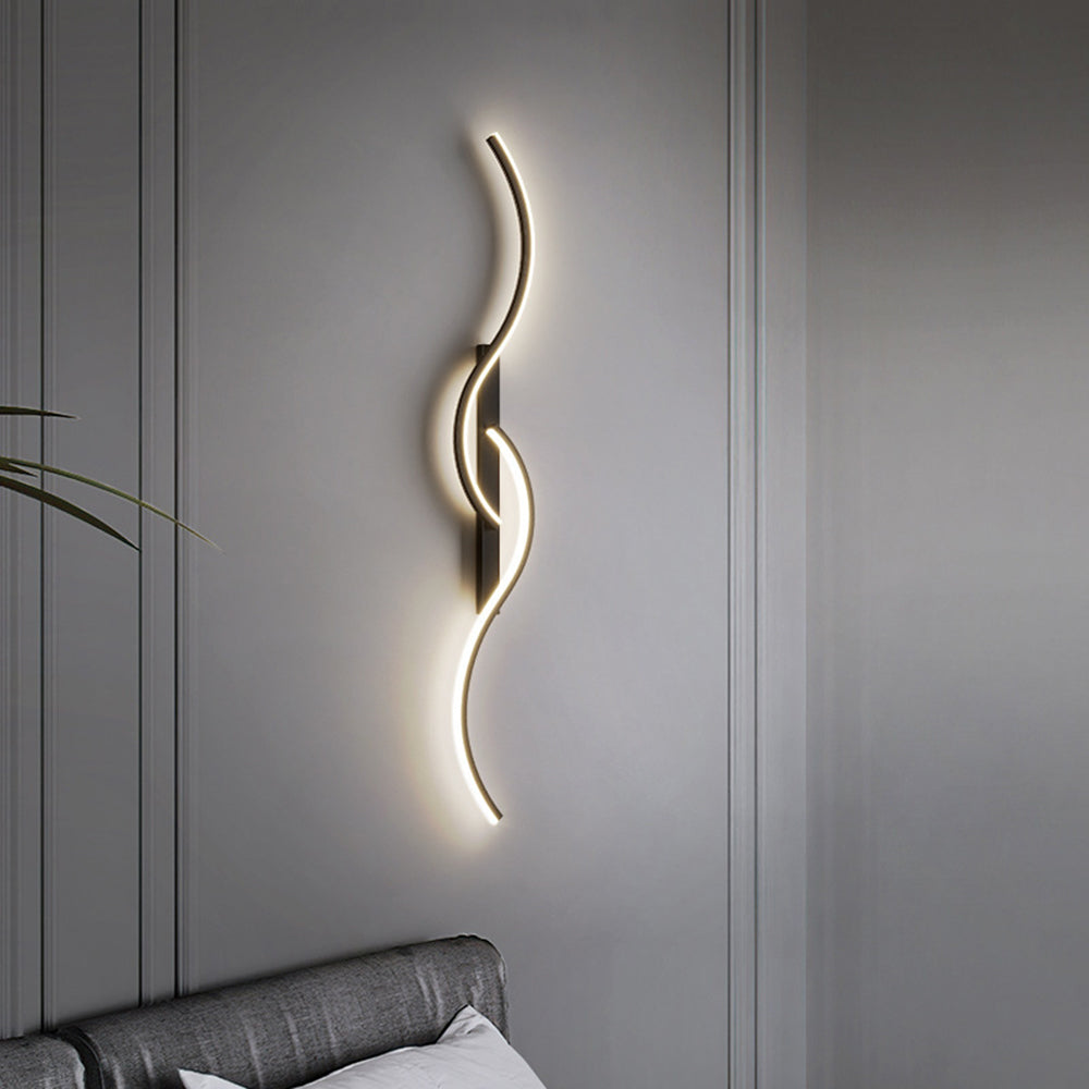 Lumor Modern Linear Wave Wall Lamp — Black & Gold, Dimmable