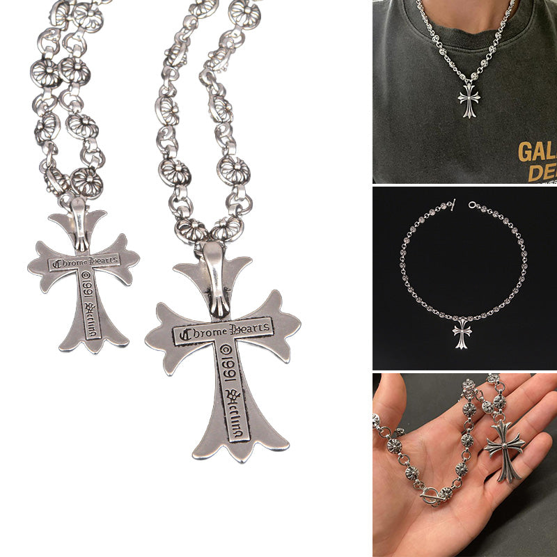 Collier pendentif croix gothique Nocturne Crest pour un style audacieux au quotidien