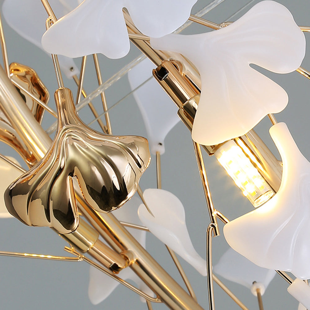 Olivia gylden Art Deco-lysekrone — moderne design i metal og keramik