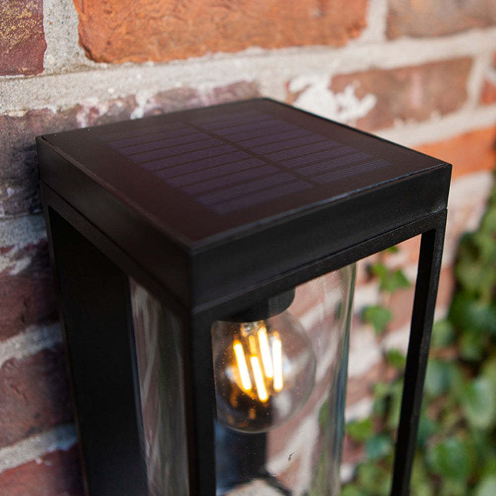 Lampada solare rettangolare da parete Ray — impermeabile IP65, paralume in vetro, lampadina LED a luce calda inclusa