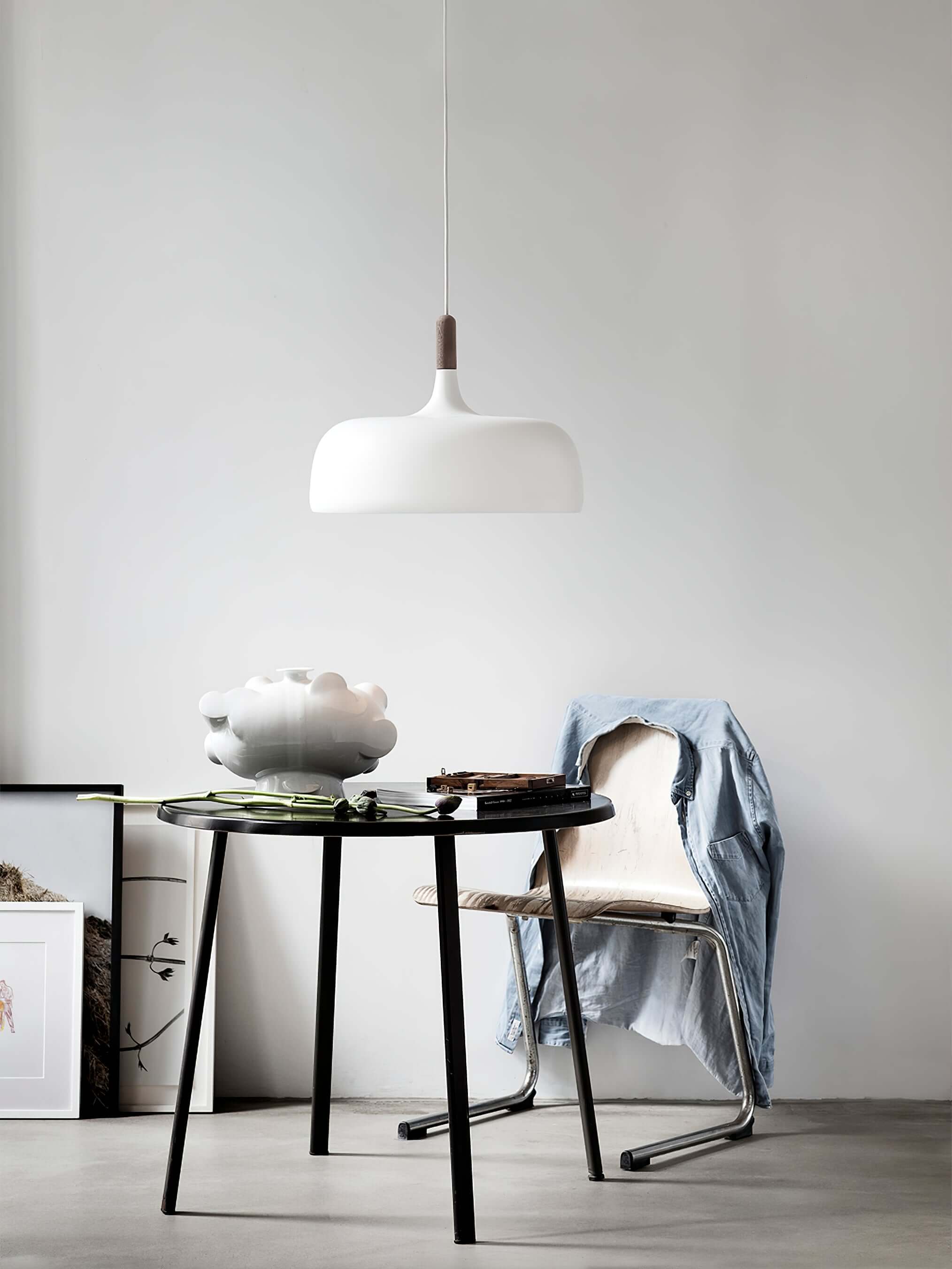 Meşe palamudu sarkıt lamba — minimalist İskandinav tarzı