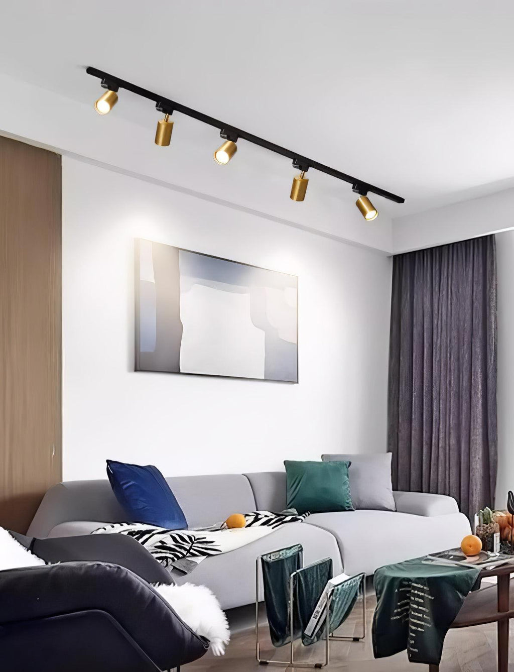 Regulowana sufitowa lampa na szynie z reflektorem — przegub obrotowy 325°, skupiona wiązka 24°