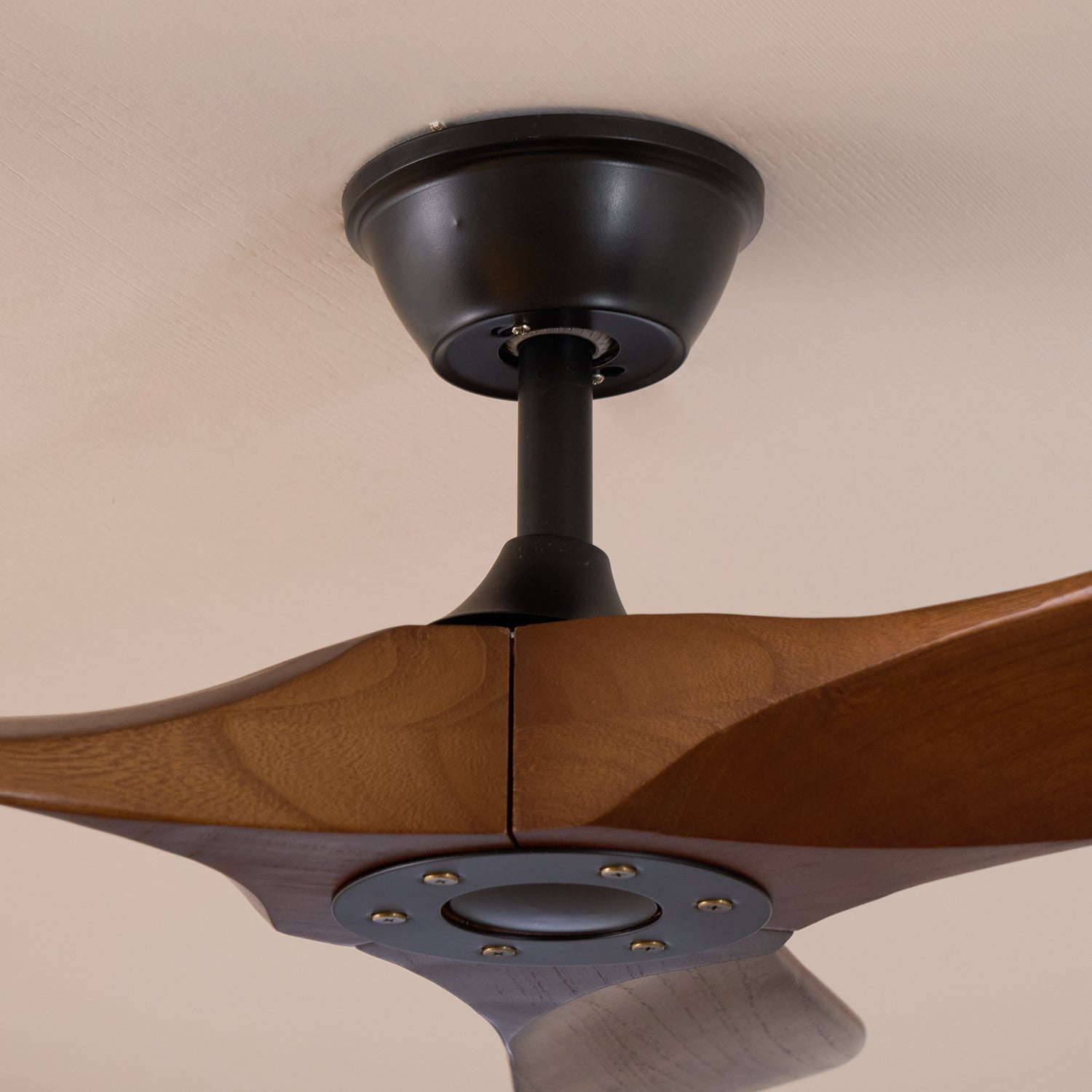Aero Breeze aerodinamikai propelleres mennyezeti ventilátor