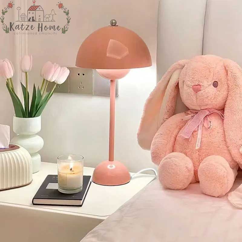 Aurea Mid Century Mushroom Table Lamp With Warm Glow