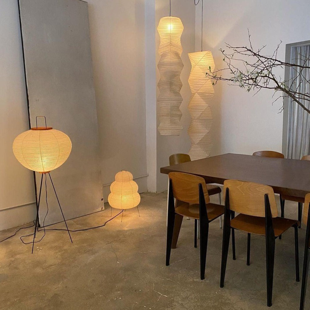NovaLume Rispapir Gulvlampe Minimalistisk Design Tidløs Varme