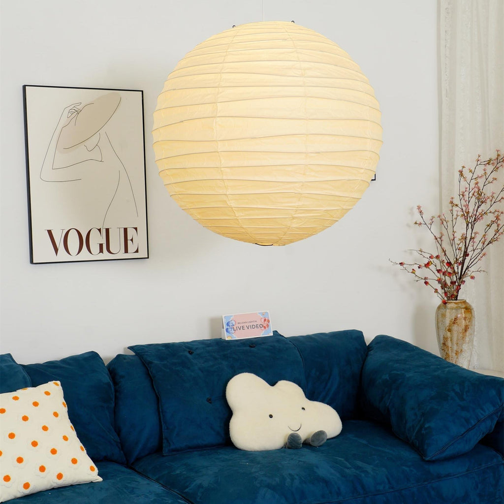 Luna Pendelleuchte mit japanischer Papierkugel — Abgerundete Silhouette