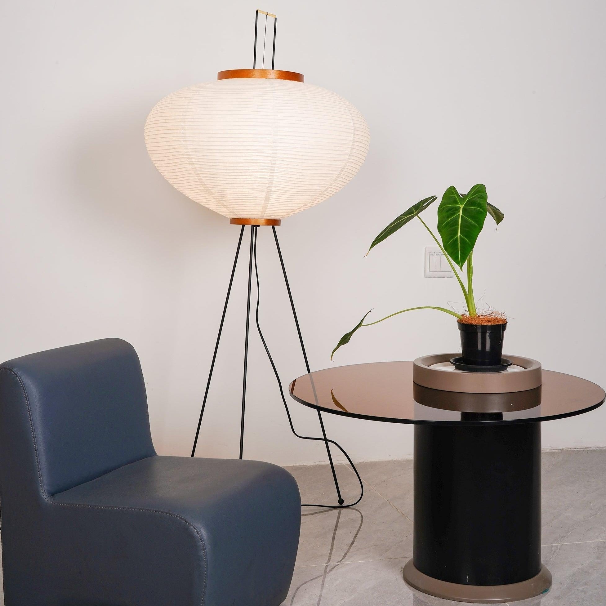 NovaLume Rispapir Gulvlampe Minimalistisk Design Tidløs Varme