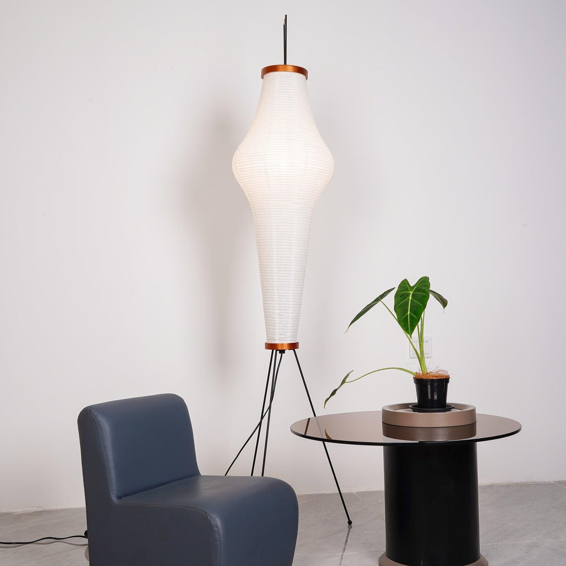 NovaLume Rispapir Gulvlampe Minimalistisk Design Tidløs Varme