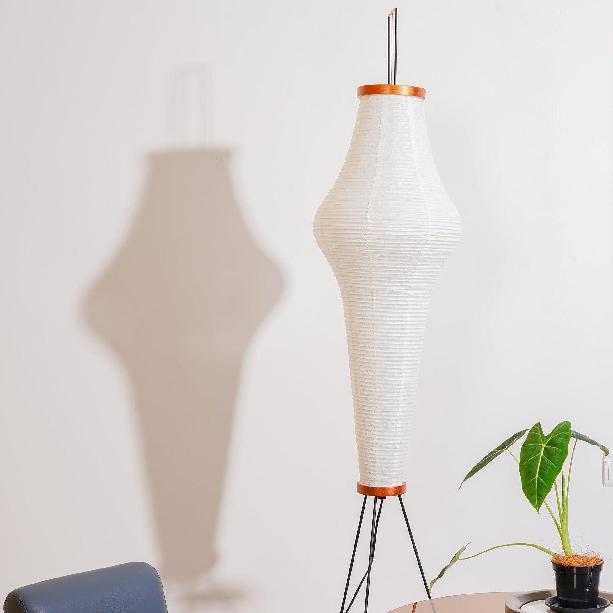 NovaLume Rispapir Gulvlampe Minimalistisk Design Tidløs Varme