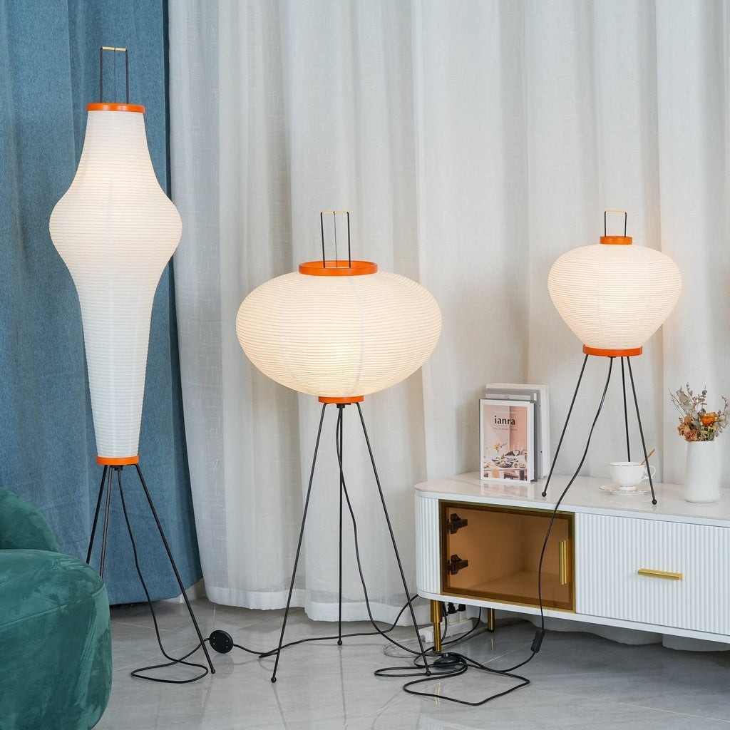 Traditionel gulvlampe i rispapir