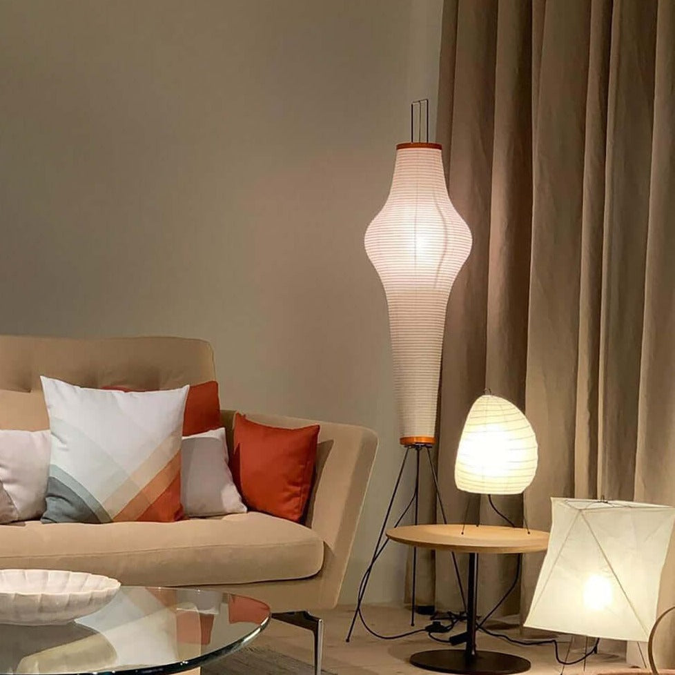 NovaLume Rispapir Gulvlampe Minimalistisk Design Tidløs Varme