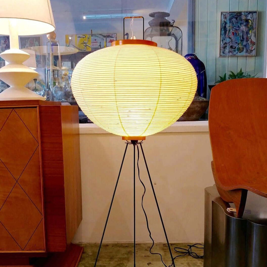 NovaLume Rispapir Gulvlampe Minimalistisk Design Tidløs Varme