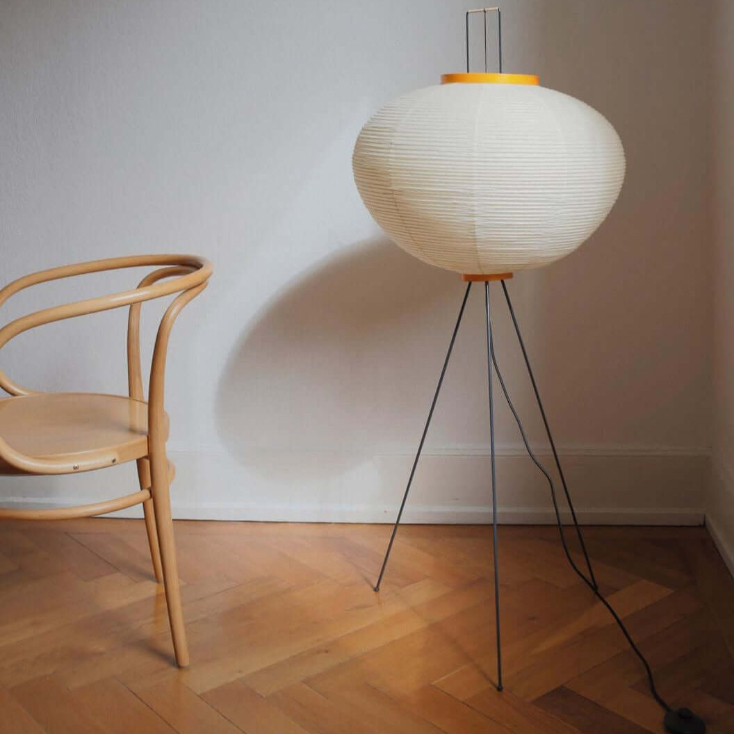 NovaLume Rispapir Gulvlampe Minimalistisk Design Tidløs Varme