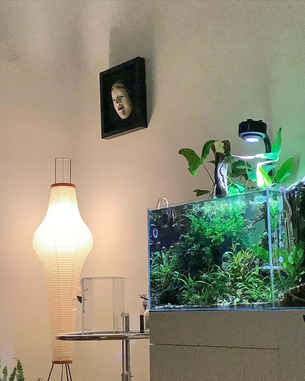 Traditionel gulvlampe i rispapir