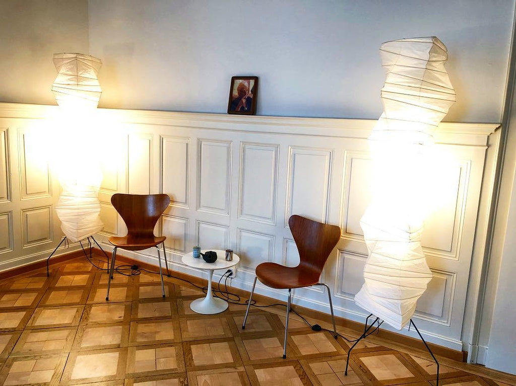 NovaLume Rispapir Gulvlampe Minimalistisk Design Tidløs Varme