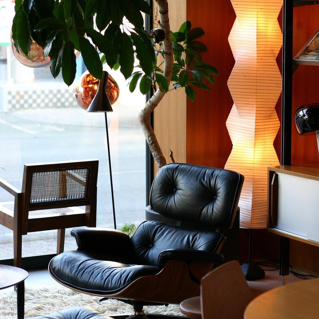 Traditionel gulvlampe i rispapir