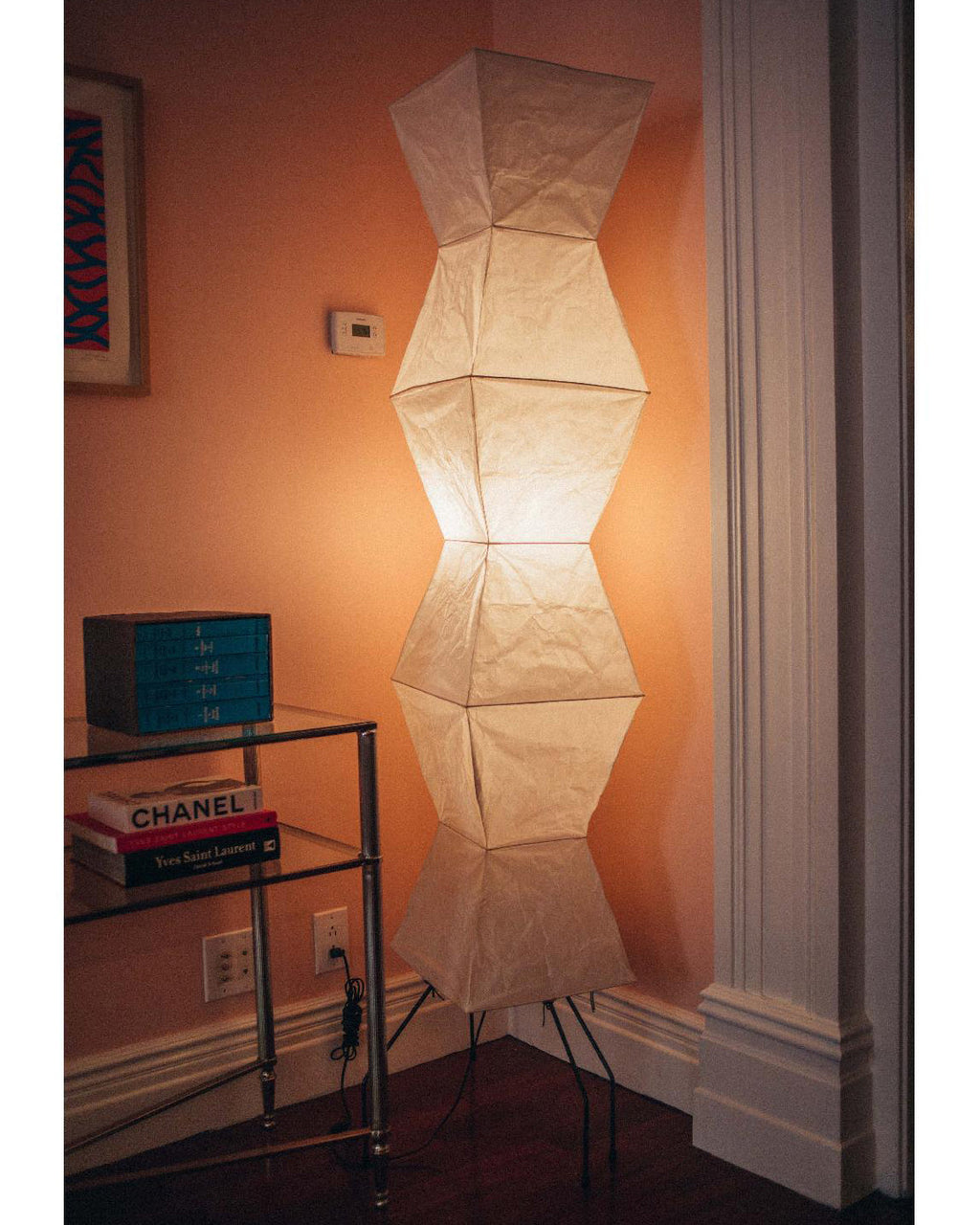 Traditionel gulvlampe i rispapir