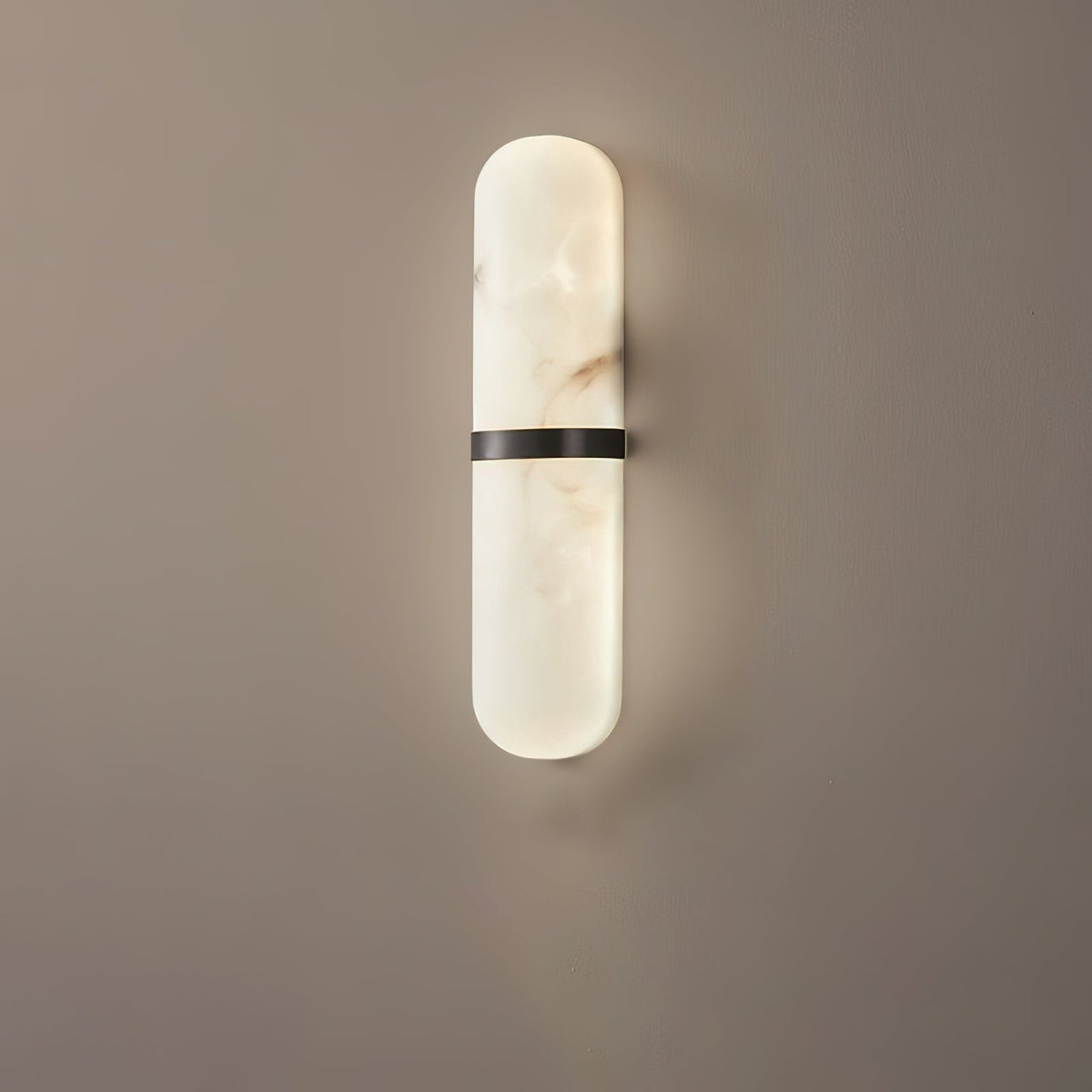 Lampada da parete a pillola in alabastro Ostruvyd — design di lusso