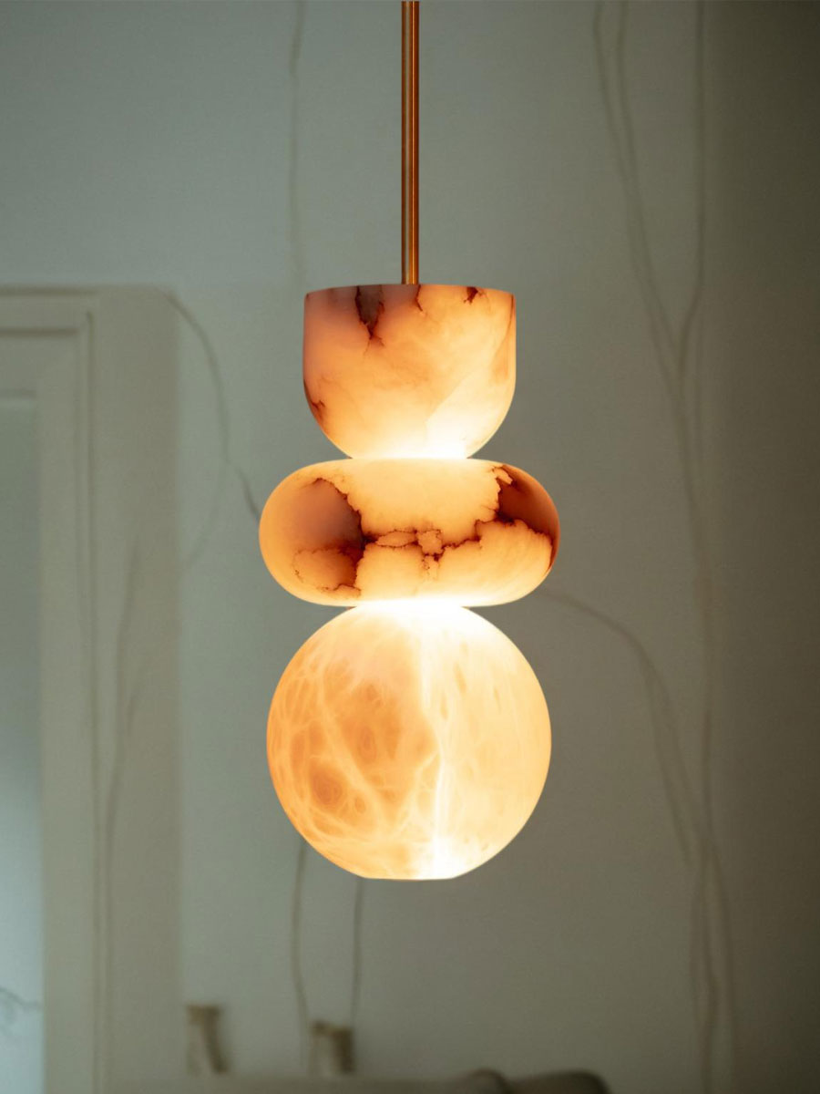 Rauduvyn modern totem alakú alabástrom függőlámpa — Integrált LED, állítható függesztőrúd