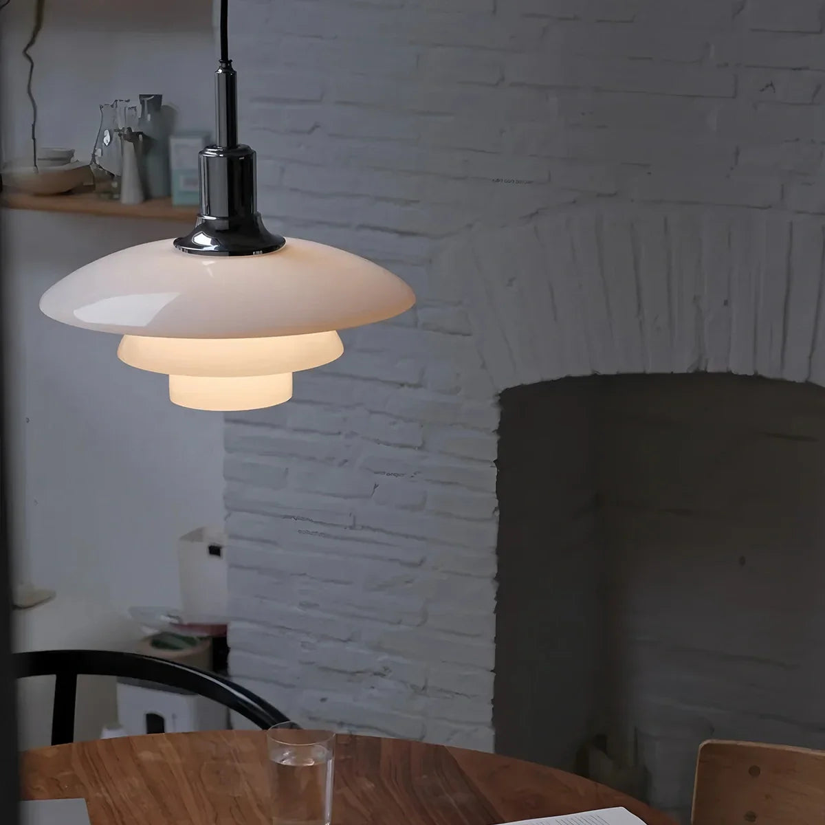 Dán tervezésű üveg függeszték lámpa konyhába - Orntli