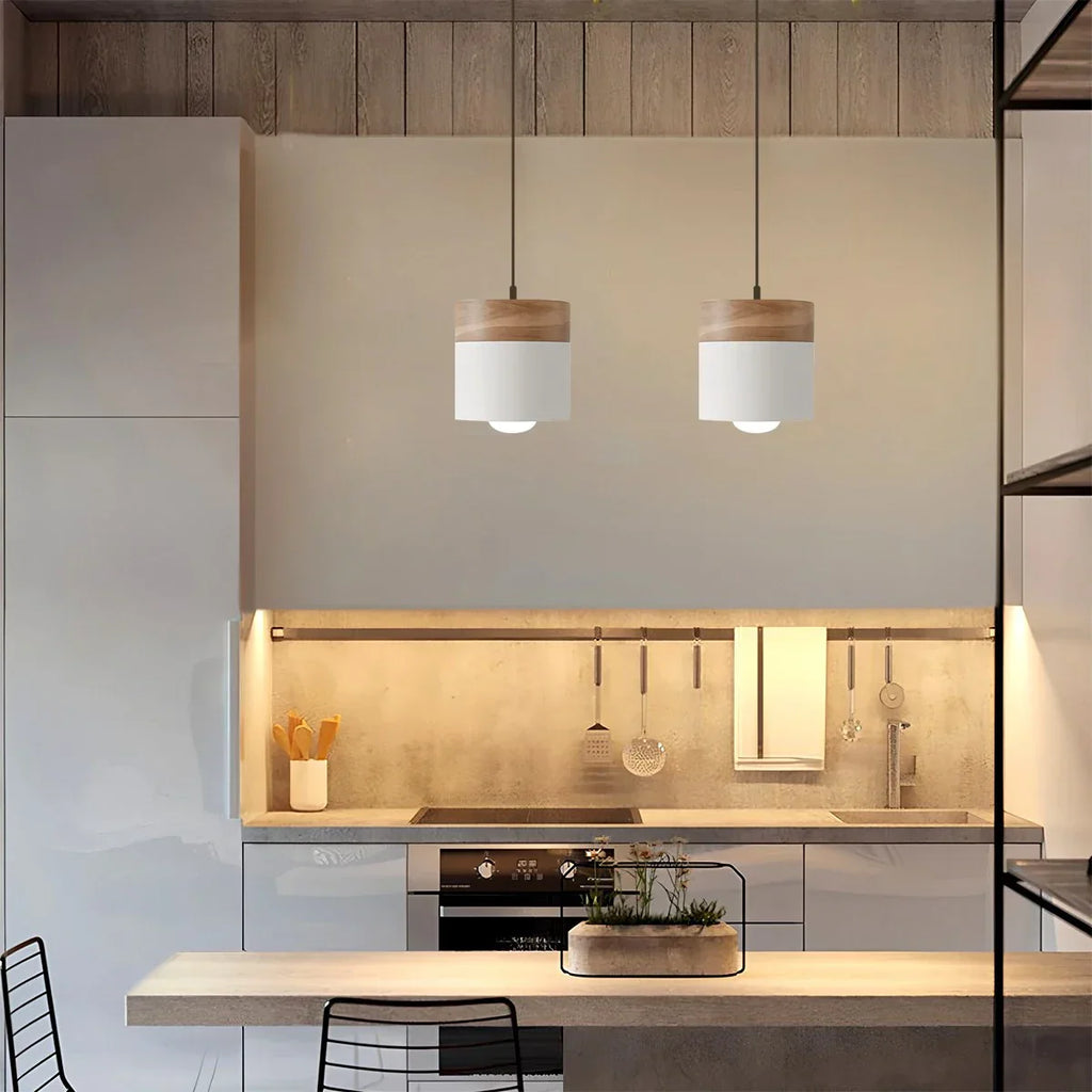 Lampada a sospensione con accento in legno moderno Laetus - Orntli