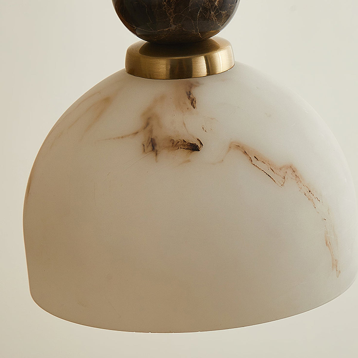 Lampada a sospensione da soffitto Arica – Cupola a sfera in marmo