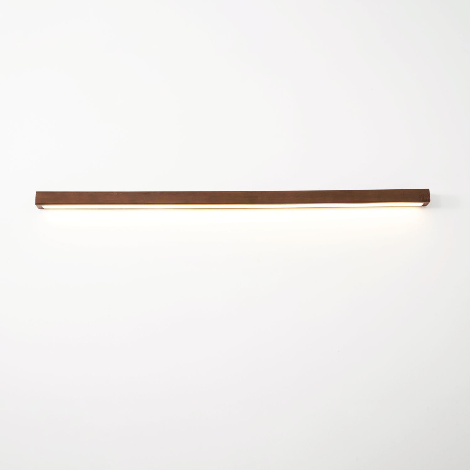 Arlo Linear Wood Wall Light — Slim Dual-Mount Design